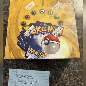 Pokémon Base set WOTC booster box(factory sealed)
